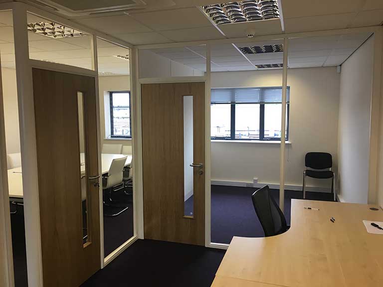 Budget Office Partitions for DGauge Derby